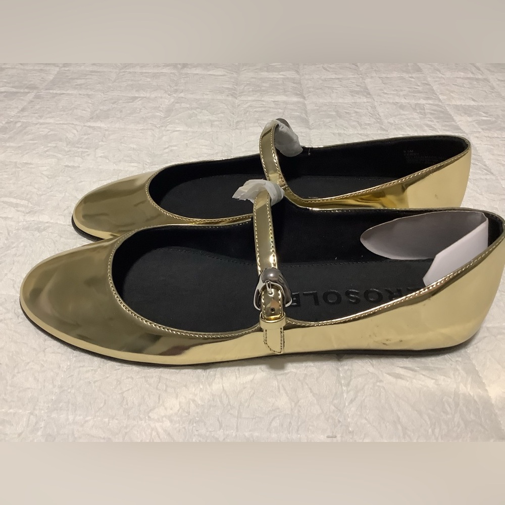 Aerosoles Gold Mary Jane Shoe Size 9.5 NEW